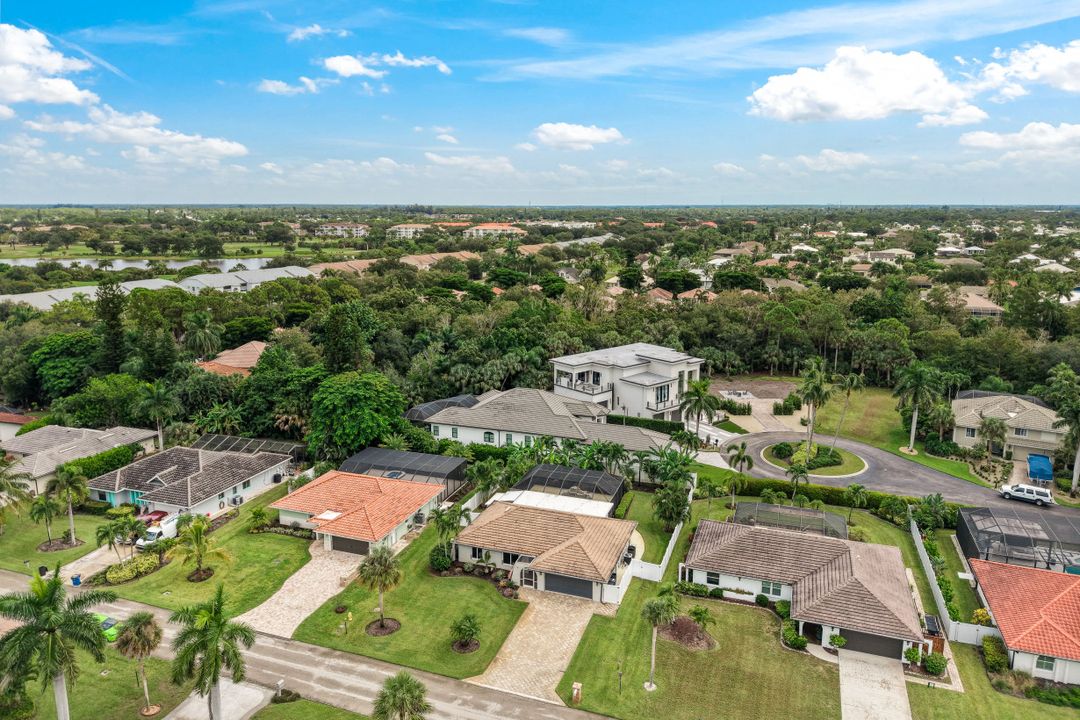27120 Edenbridge Ct, Bonita Springs, FL 34135