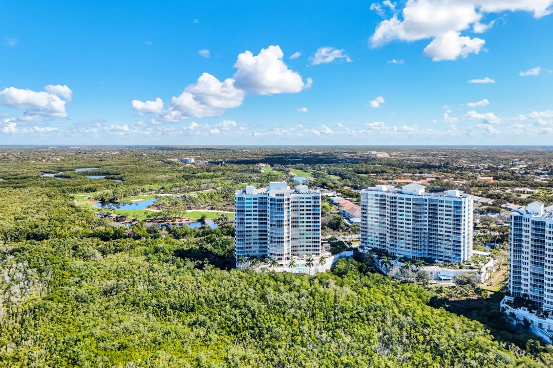 265 Indies Way, Naples, FL 34110