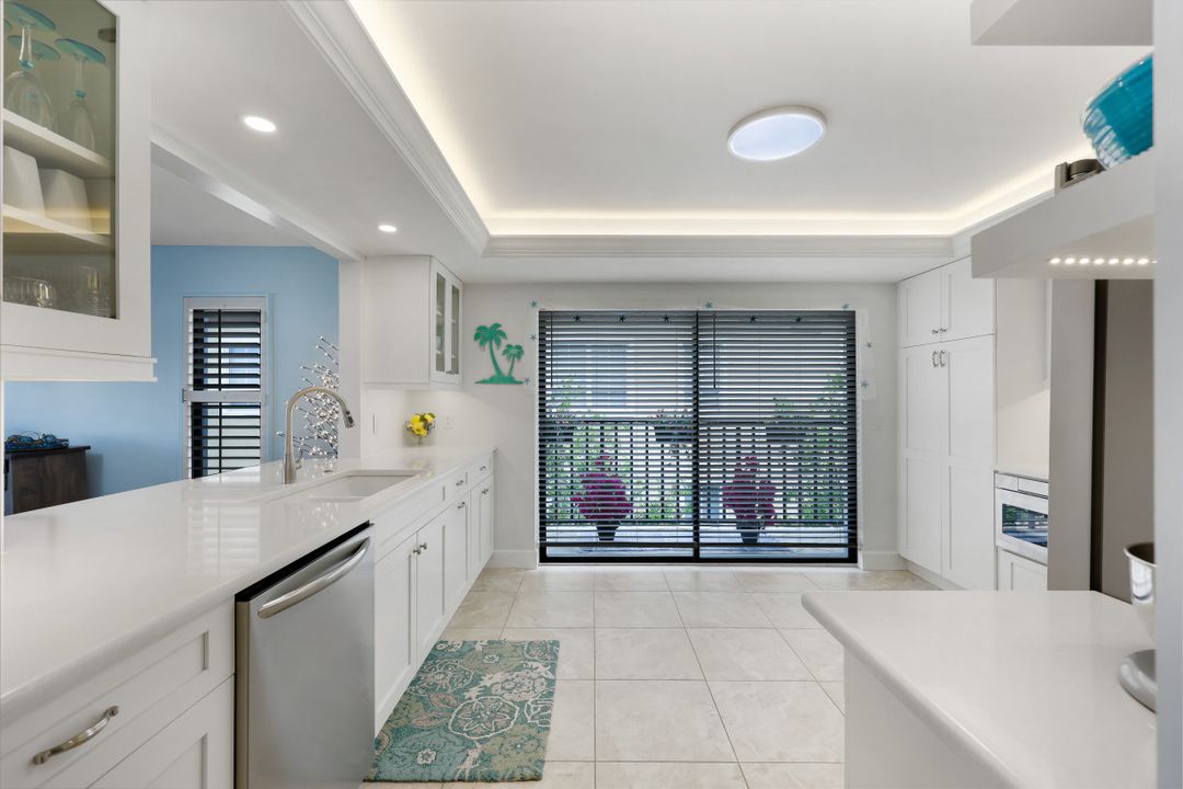 910 Panama Ct #302, Marco Island, FL 34145
