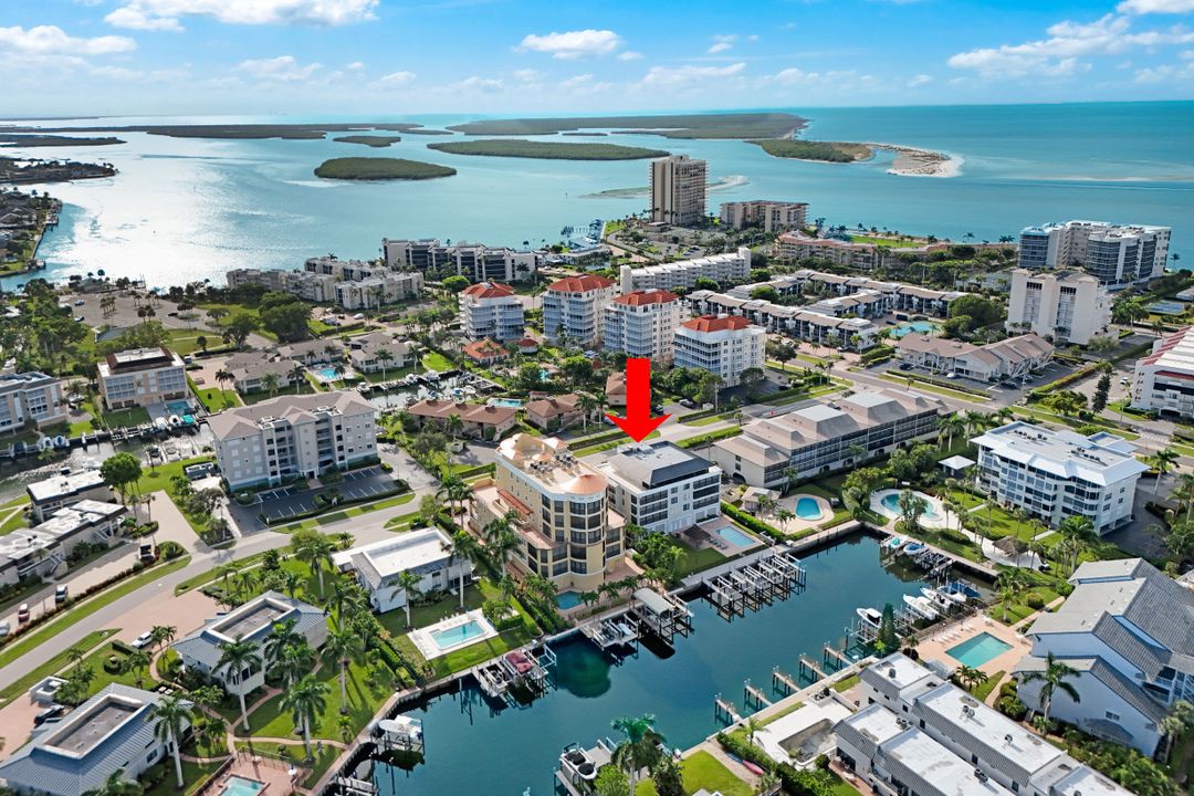 910 Panama Ct #302, Marco Island, FL 34145