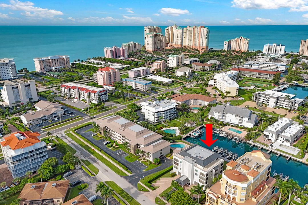 910 Panama Ct #302, Marco Island, FL 34145