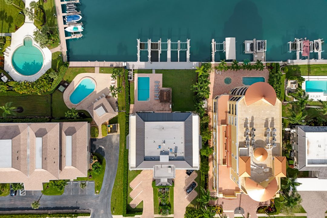 910 Panama Ct #302, Marco Island, FL 34145
