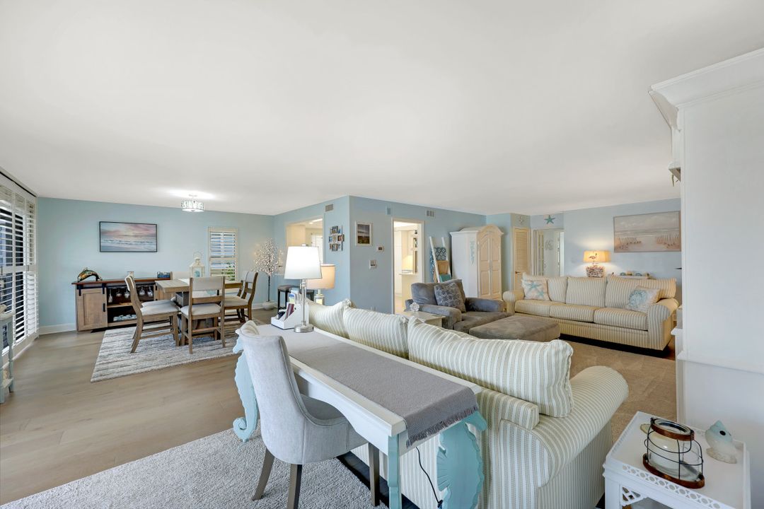 910 Panama Ct #302, Marco Island, FL 34145