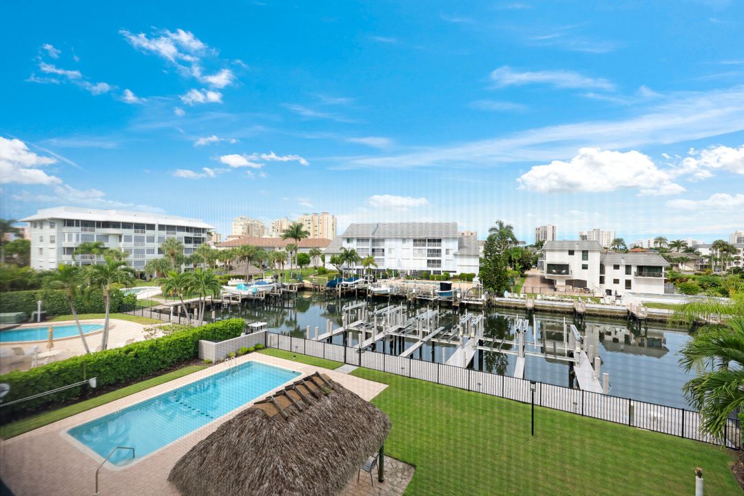 910 Panama Ct #302, Marco Island, FL 34145