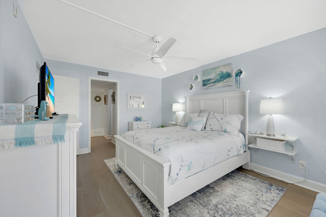 910 Panama Ct #302, Marco Island, FL 34145