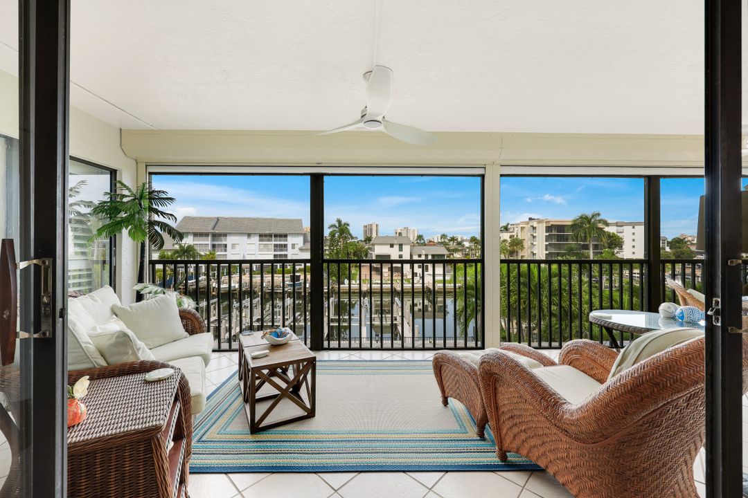 910 Panama Ct #302, Marco Island, FL 34145