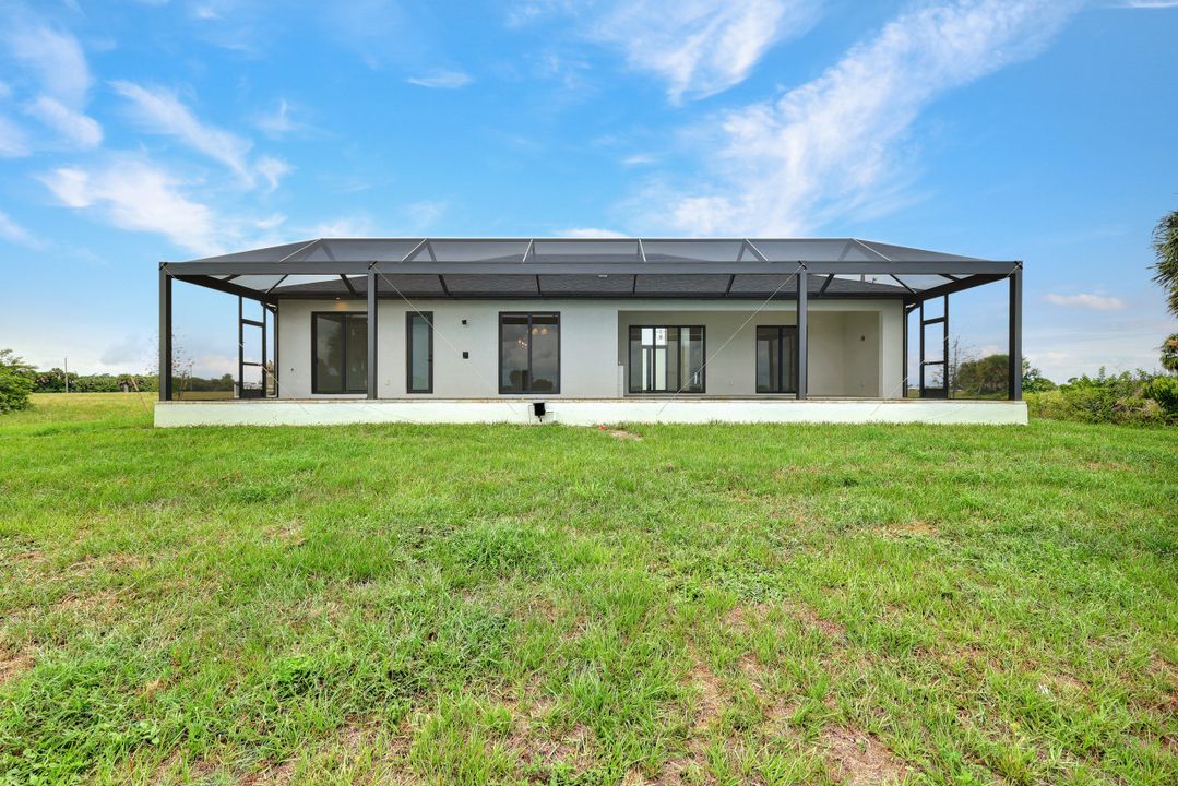 44 Sunflower Dr, Placida, FL 33946