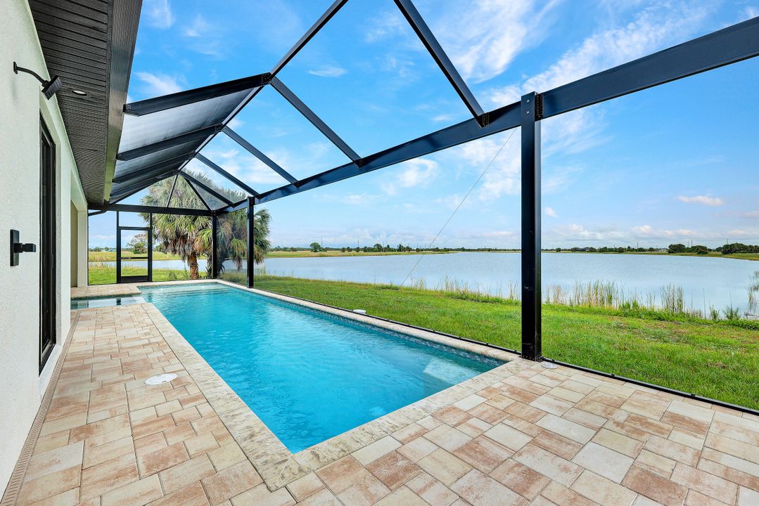 44 Sunflower Dr, Placida, FL 33946