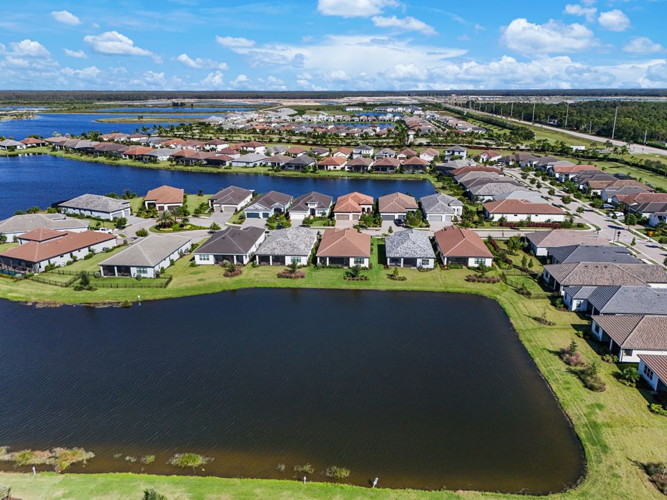 4065 Aquila Pl, Naples, FL 34120