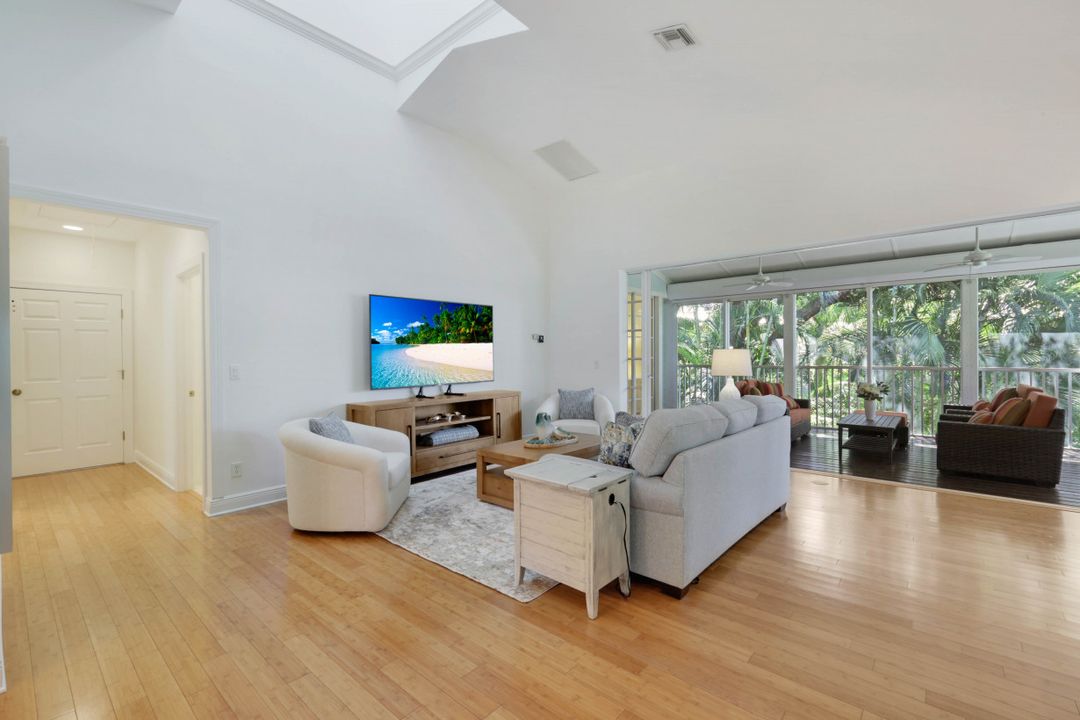 3812 Survey Cir, Bonita Springs, FL 34134