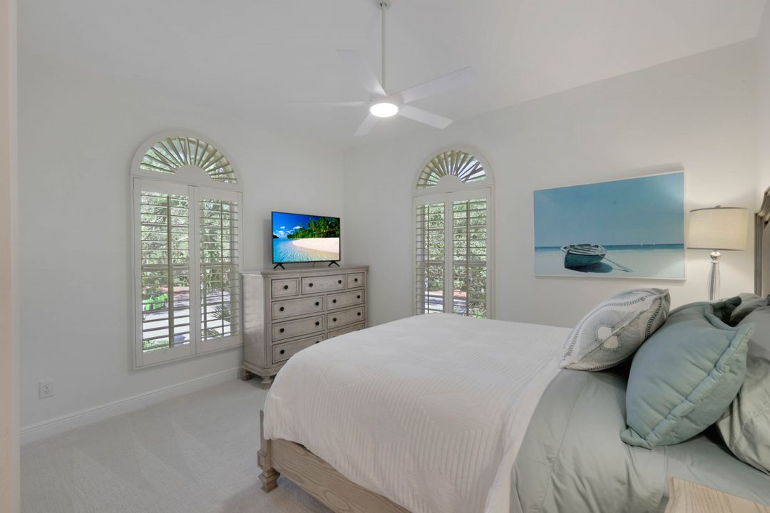 3812 Survey Cir, Bonita Springs, FL 34134
