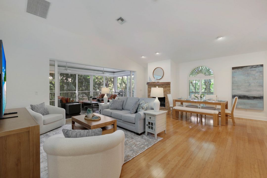 3812 Survey Cir, Bonita Springs, FL 34134