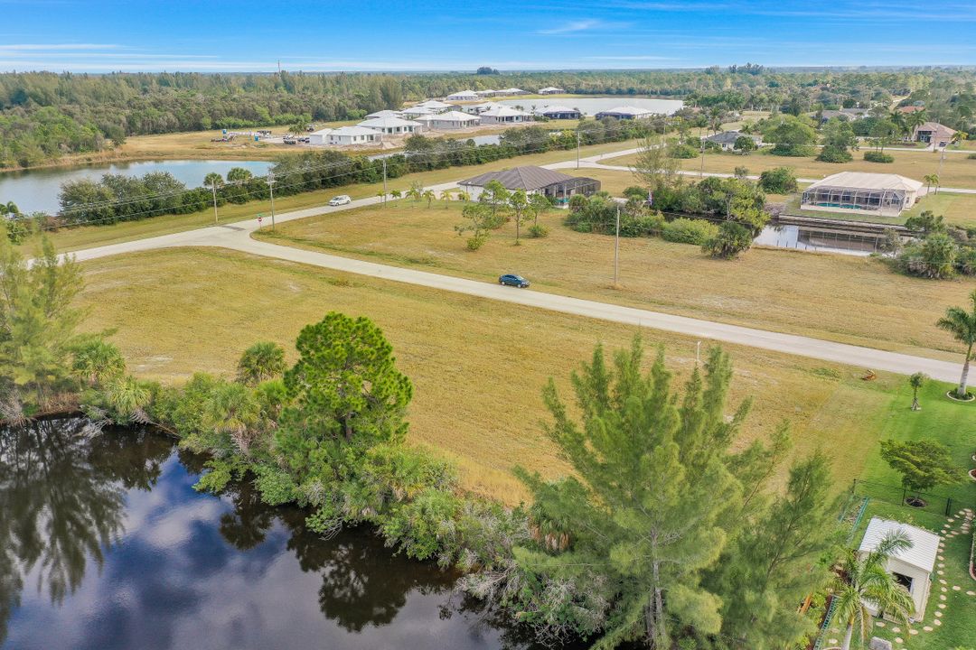 2370 NW 39th Ave, Cape Coral, FL 33993