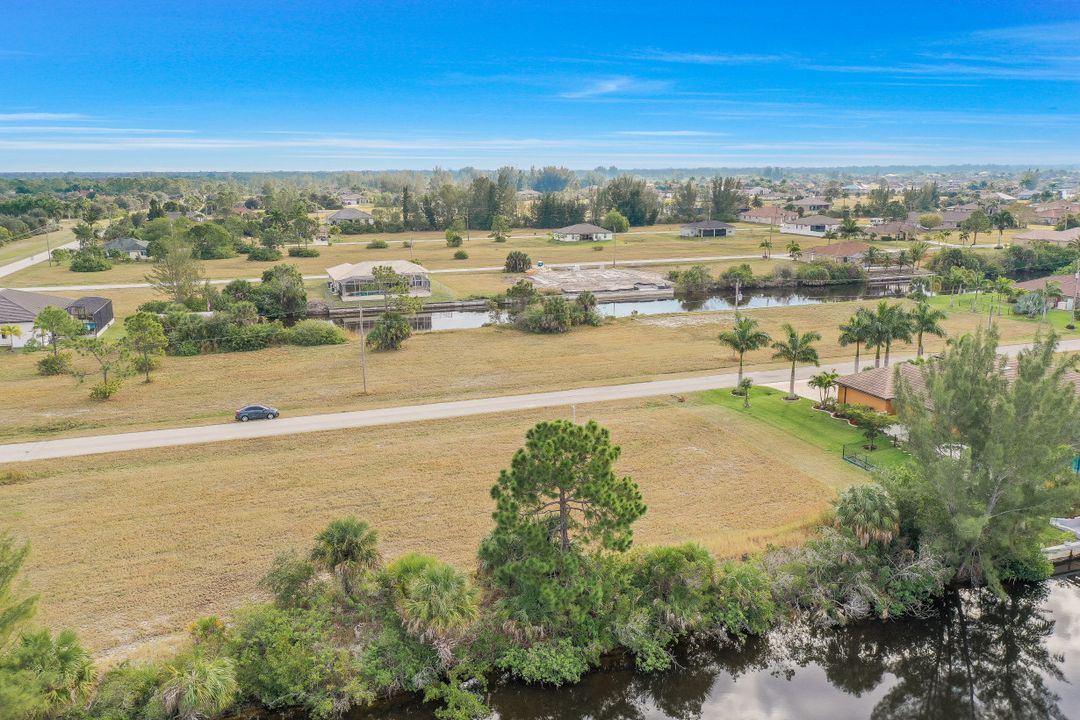 2370 NW 39th Ave, Cape Coral, FL 33993