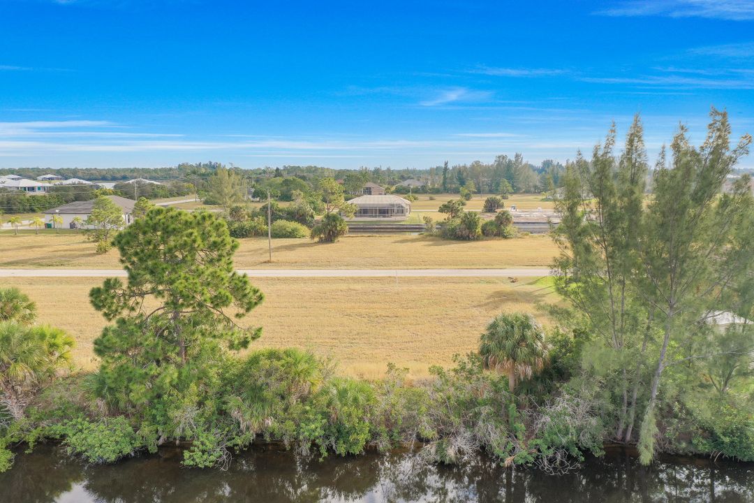 2370 NW 39th Ave, Cape Coral, FL 33993