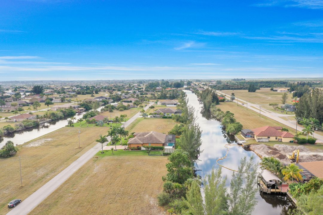 2370 NW 39th Ave, Cape Coral, FL 33993