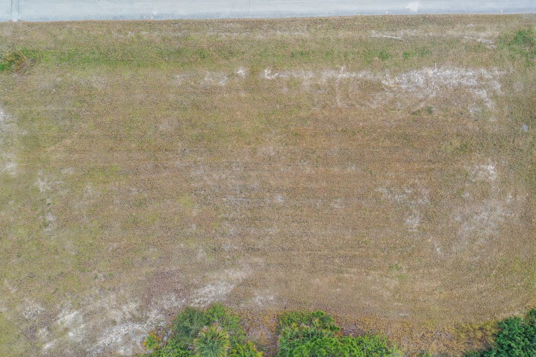 2370 NW 39th Ave, Cape Coral, FL 33993