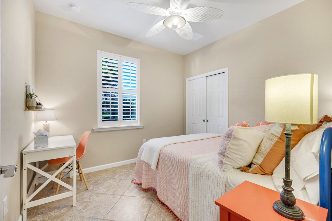 7098 Live Oak Dr, Naples, FL 34114