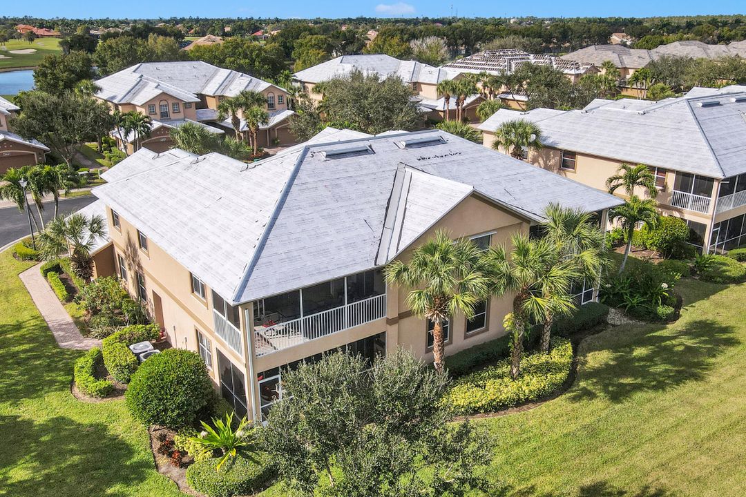 6864 Ascot Dr #102, Naples, FL 34113