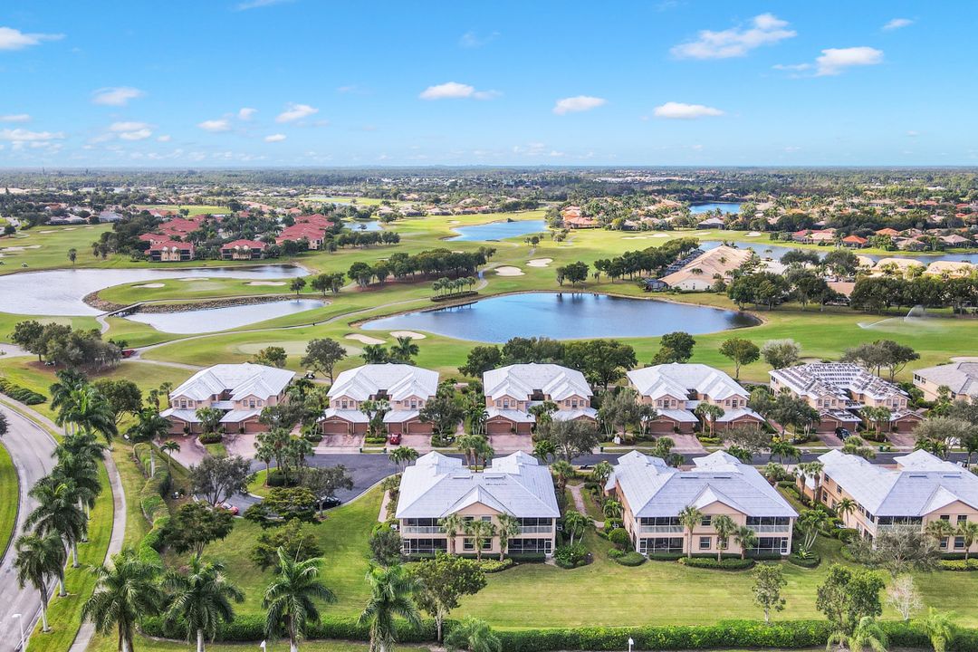 6864 Ascot Dr #102, Naples, FL 34113