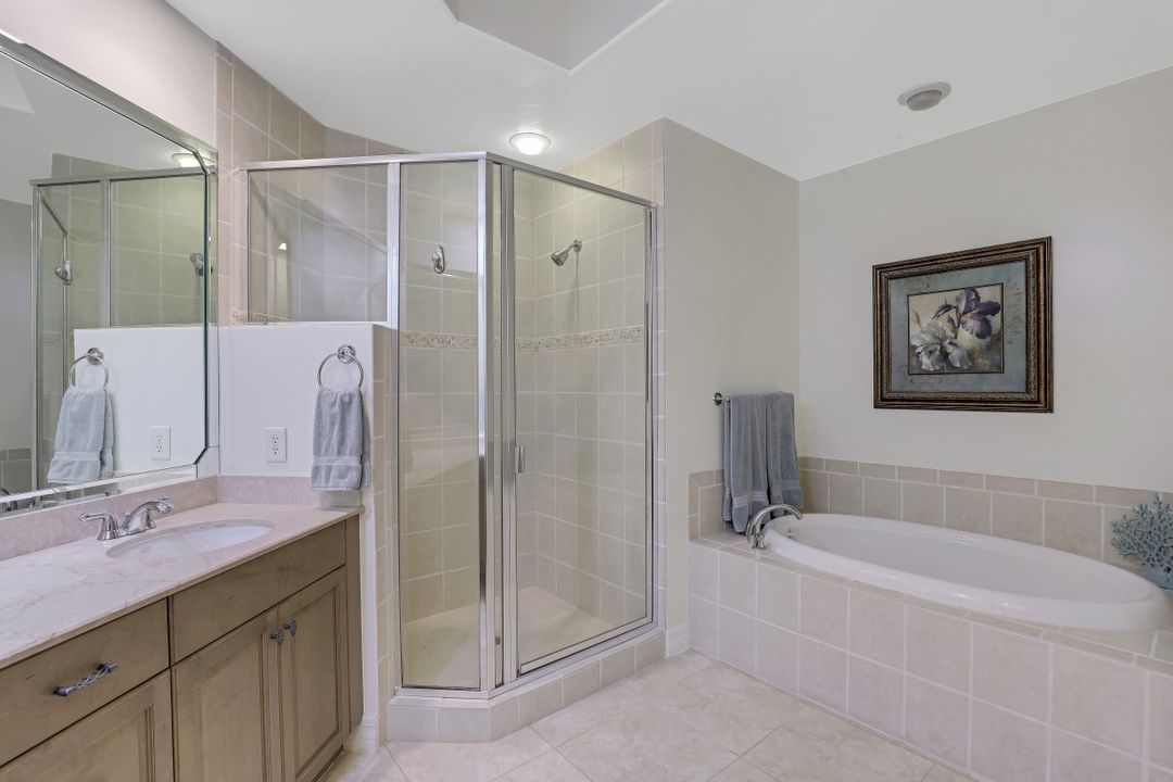 10723 Mirasol Dr #306, Miromar Lakes, FL 33913