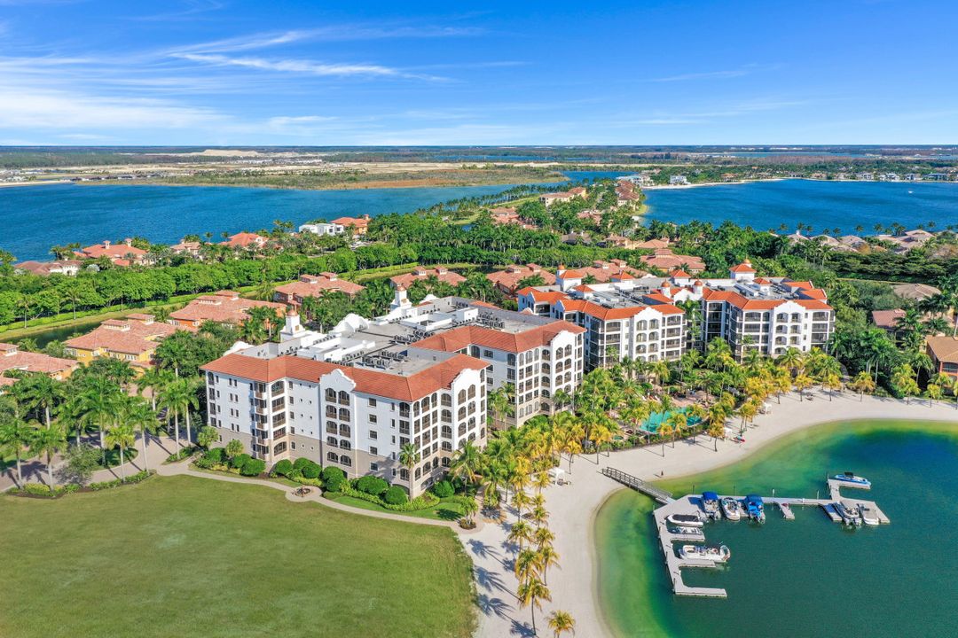 10723 Mirasol Dr #306, Miromar Lakes, FL 33913
