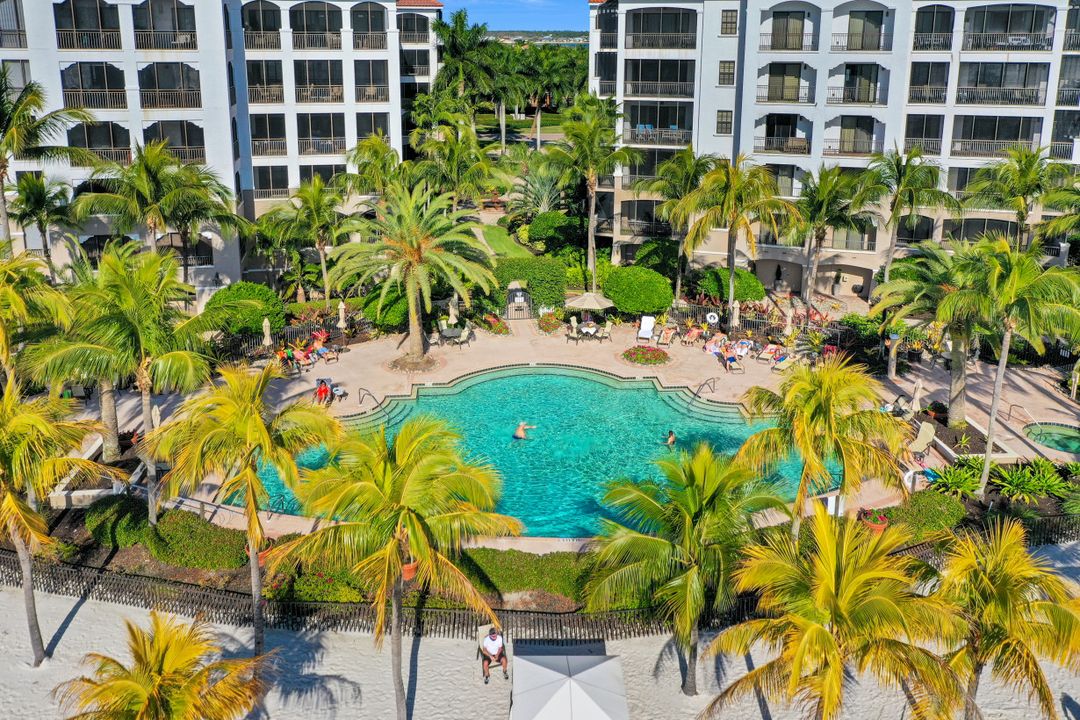 10723 Mirasol Dr #306, Miromar Lakes, FL 33913