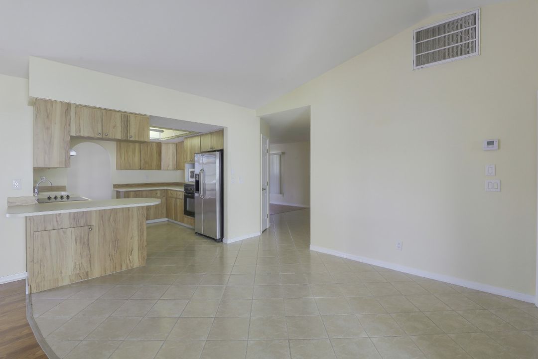 3509 SE 19th Ave, Cape Coral, FL 33904