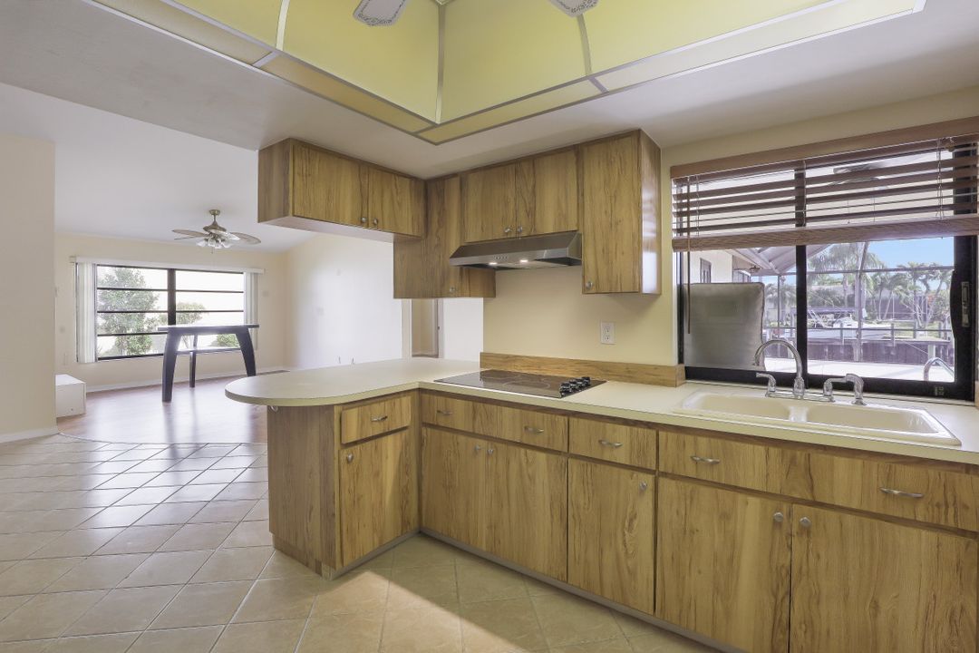 3509 SE 19th Ave, Cape Coral, FL 33904