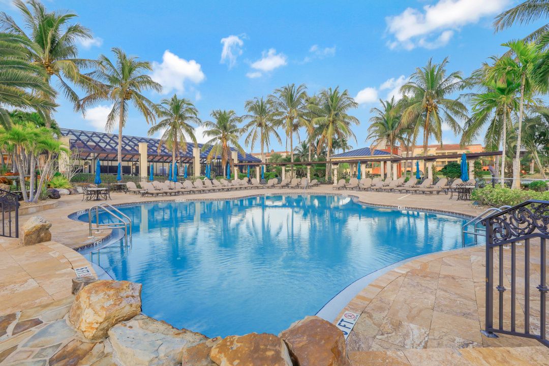 8573 Via Garibaldi Cir, Estero, FL 33928