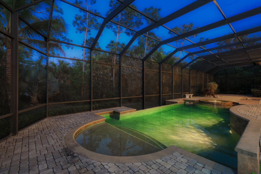 15991 Old Wedgewood Ct, Fort Myers, FL 33908