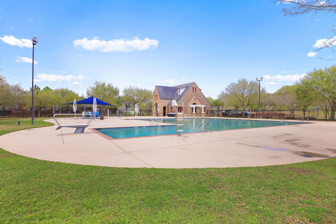 6106 Barkermist Ln, Katy, TX 77450