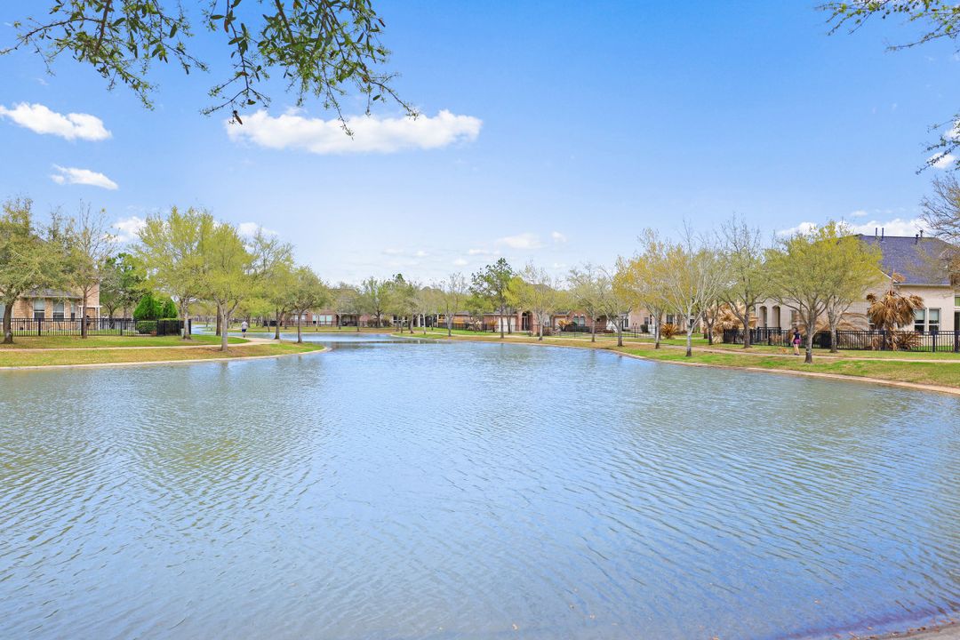 6106 Barkermist Ln, Katy, TX 77450