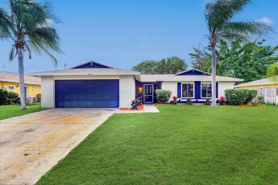 4004 SE 1st Ct, Cape Coral, FL 33904