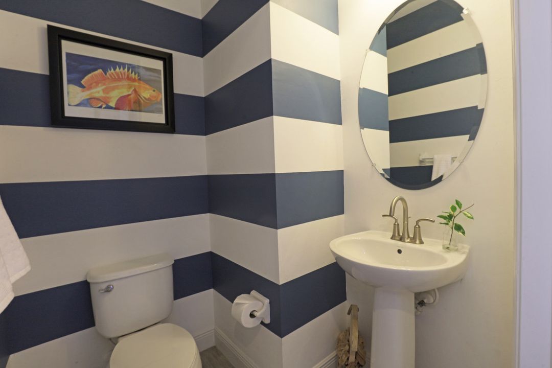 7742 Cypress Walk Dr, Fort Myers, FL 33966