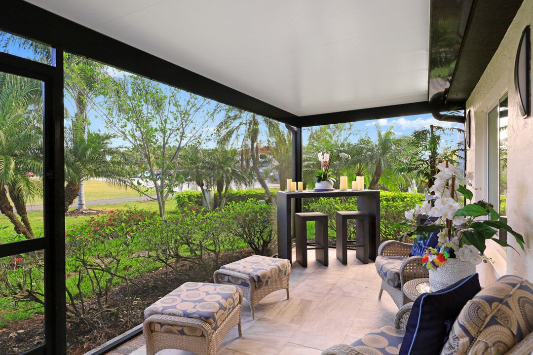 1001 Forest Lakes Dr, Naples, FL 34105