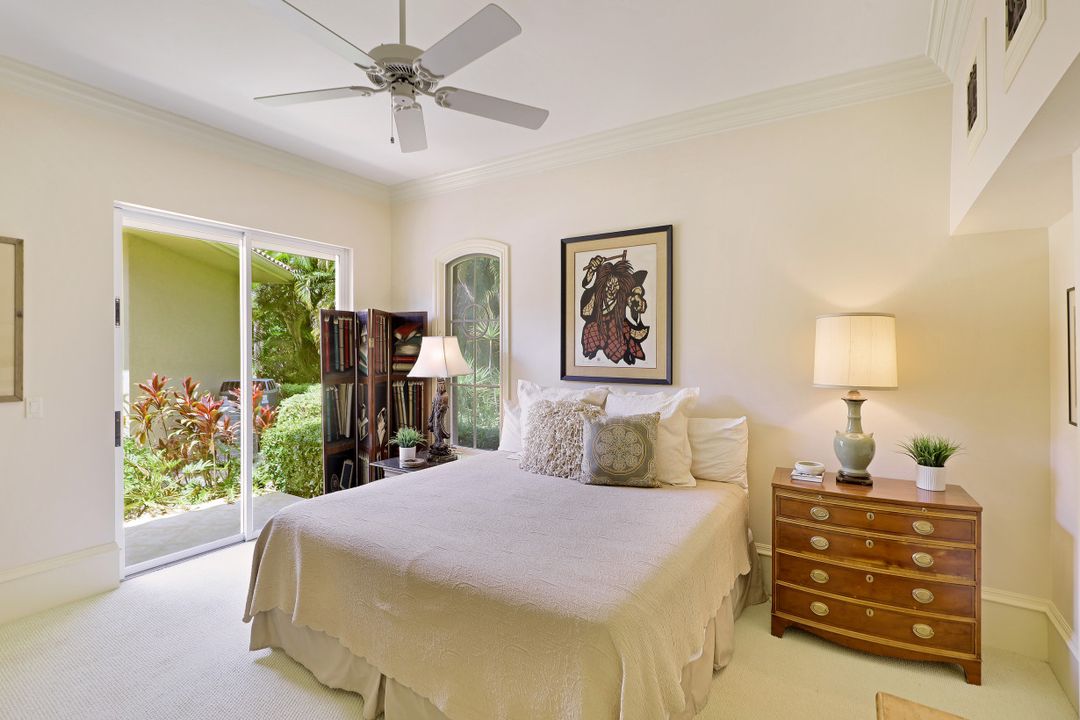 8692 Purslane Dr, Naples, FL 34109