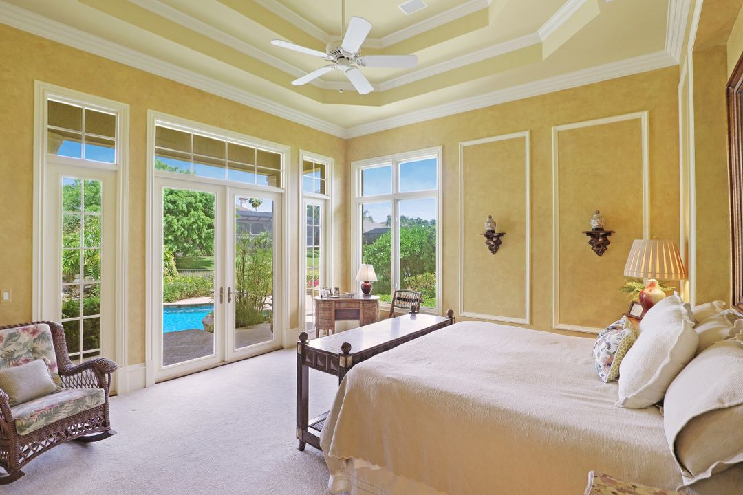 8692 Purslane Dr, Naples, FL 34109