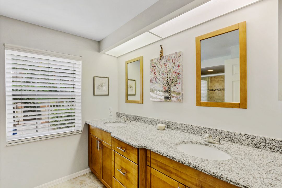 7576 Oleander Gate Dr #103, Naples, FL 34109