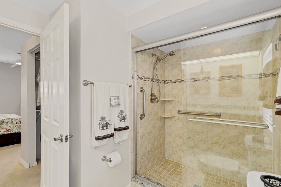 7576 Oleander Gate Dr #103, Naples, FL 34109