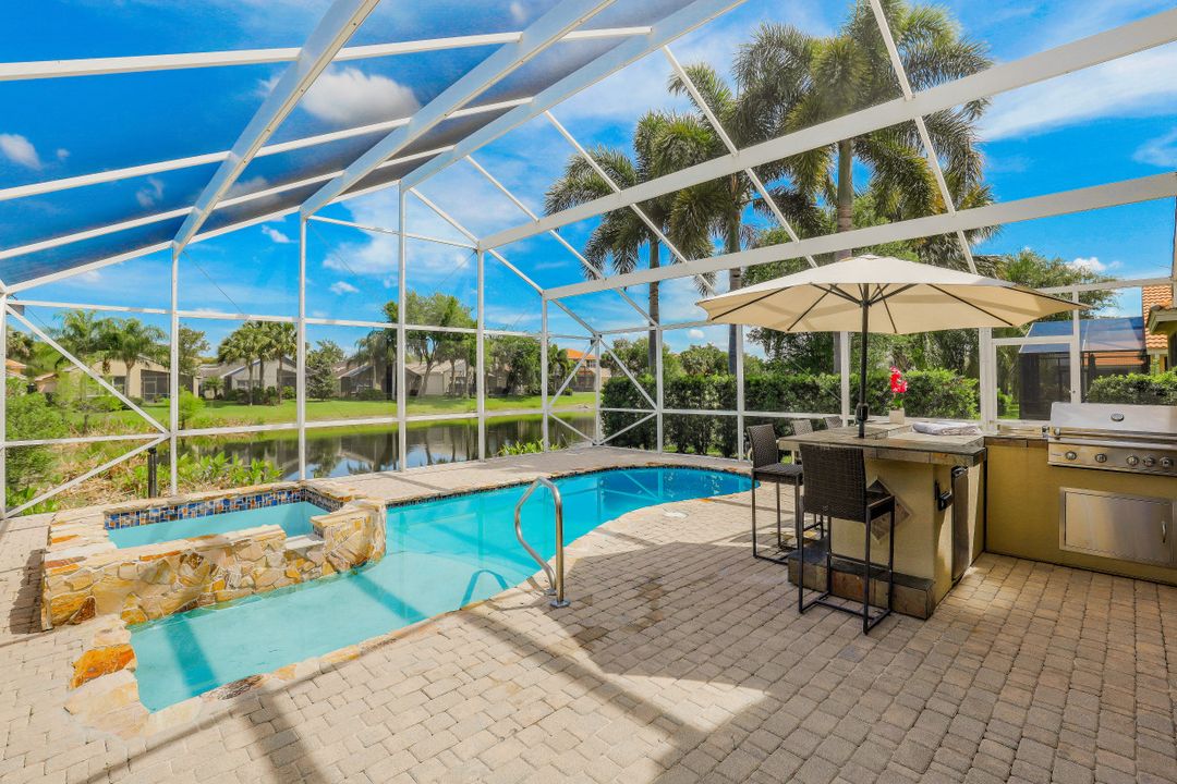 1622 Triangle Palm Terrace, Naples, FL 34119