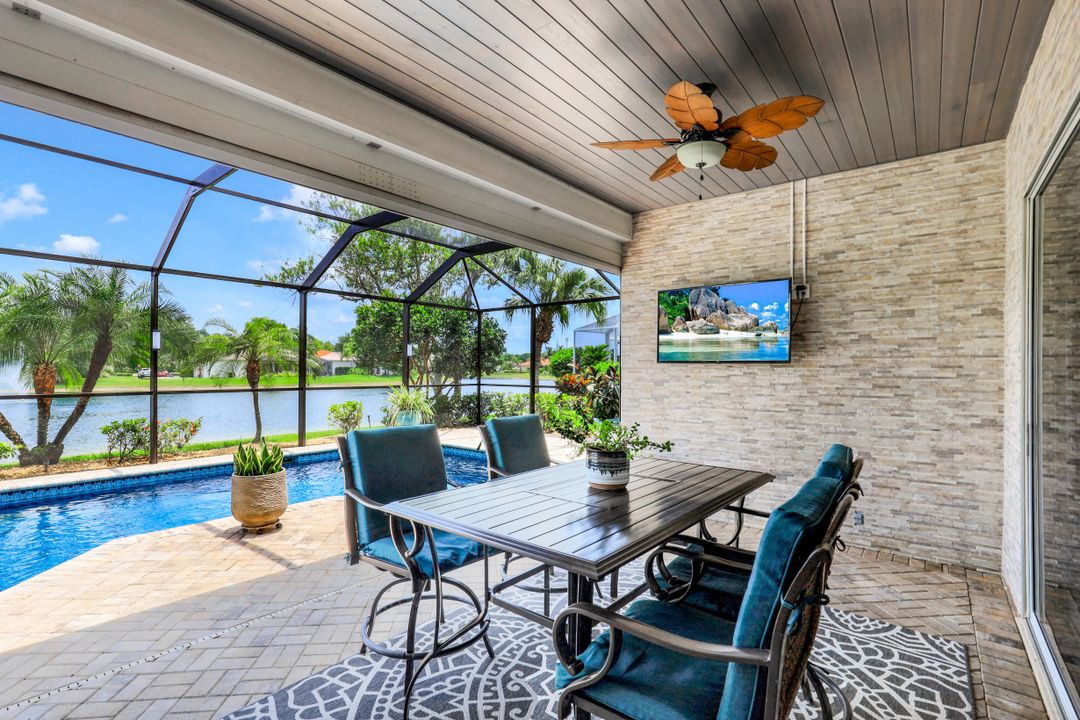 8172 Lowbank Dr, Naples, FL 34109