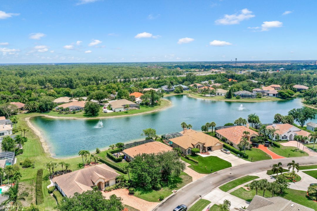 8172 Lowbank Dr, Naples, FL 34109