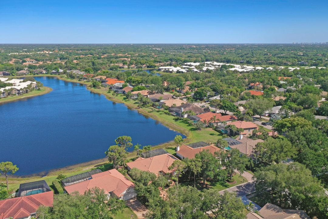 24771 Pennyroyal Dr, Bonita Springs, FL 34134