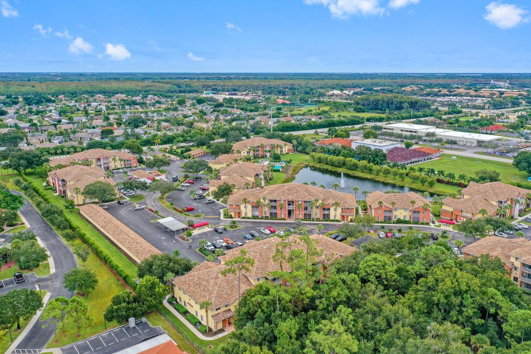 6401 Aragon Way #205, Fort Myers, FL 33966