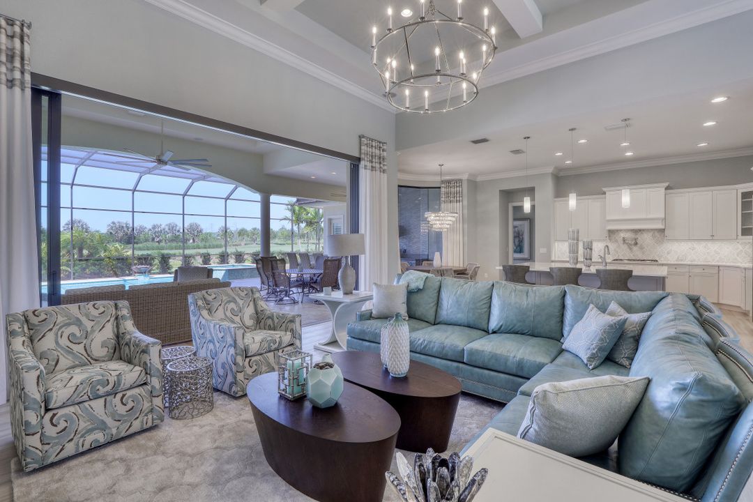 8981 Arrezo Ct, Naples, FL 34119