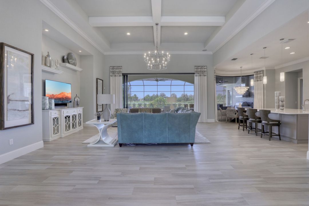 8981 Arrezo Ct, Naples, FL 34119