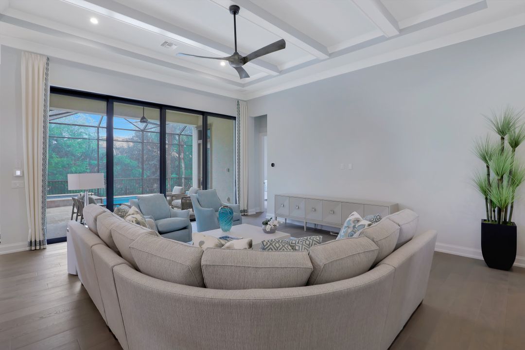 355 Hideaway Cir S, Marco Island, FL 34145