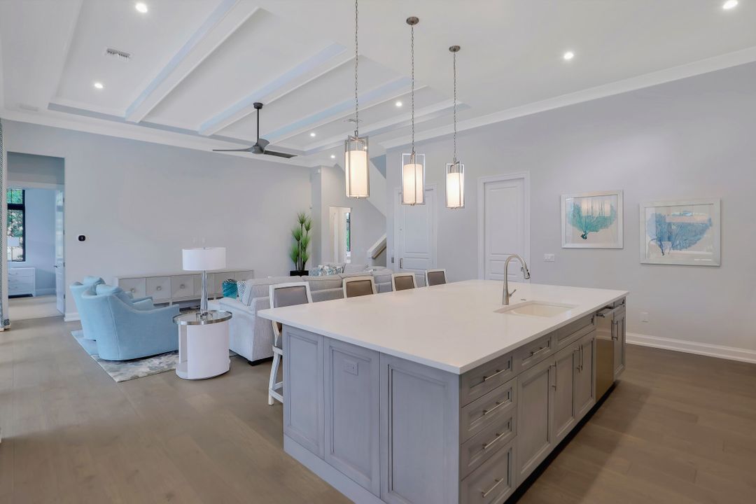 355 Hideaway Cir S, Marco Island, FL 34145