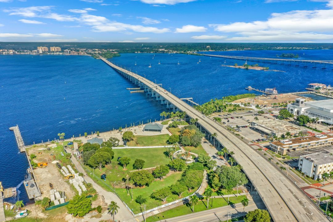 6440 Staley Farms Rd, Fort Myers, FL 33905